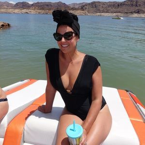 Meet your Posher, Deanna